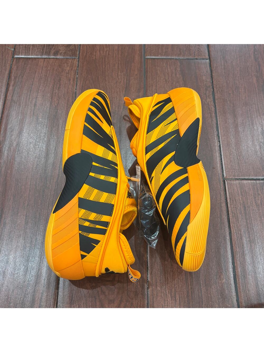 Adidas NCAA D.O.N. Issue 7 GCDS PE Sample Unreleased KK1078, Men’s Size 14